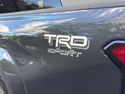 Used 2024 Toyota Tacoma TRD Sport AWD/4WD image 17