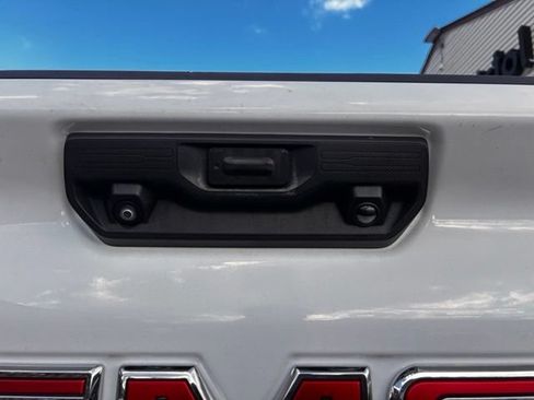 Used 2024 GMC Sierra 2500 Pro AWD/4WD image 20