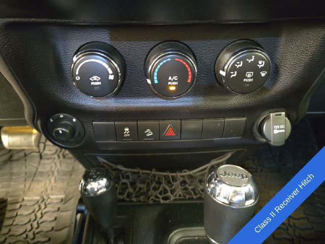 Used 2017 Jeep Wrangler Unlimited Sport w/ Quick Order Package 24S AWD/4WD image 23
