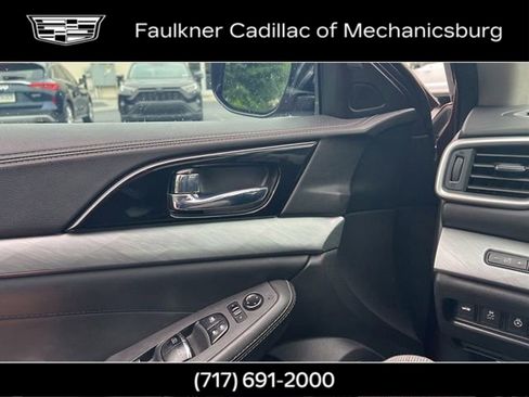 Used 2016 Nissan Maxima 3.5 SL w/ Interior Lighting Package FWD image 24