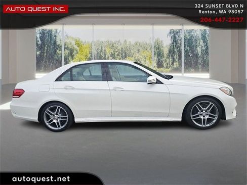 Used 2016 Mercedes-Benz E 350 Sedan w/ Premium Package image 4
