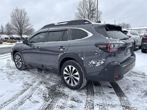 Used 2024 Subaru Outback Limited XT image 8