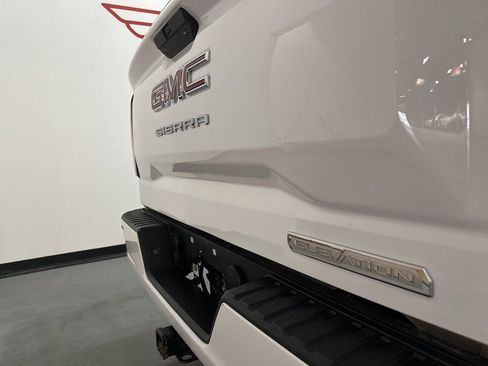 Used 2020 GMC Sierra 1500 Elevation RWD image 10