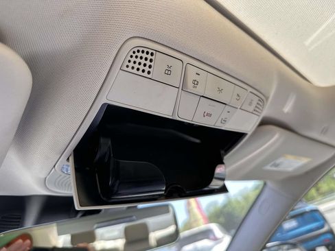 Used 2022 Mercedes-Benz E 350 4MATIC Sedan image 27