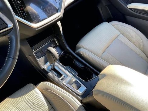 Used 2023 Subaru Ascent Premium w/ Convenience Package image 17