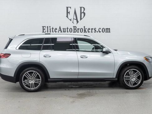 Used 2025 Mercedes-Benz GLS 450 4MATIC image 5