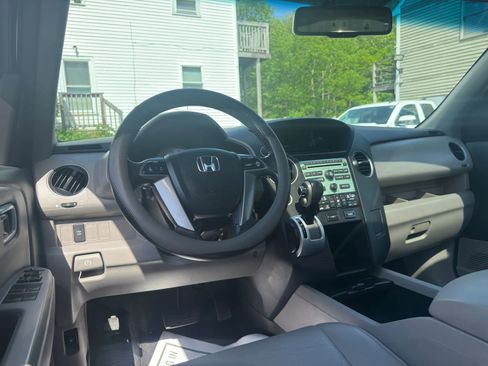 Used 2011 Honda Pilot EX-L image 32