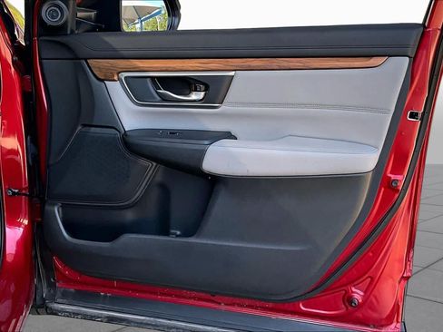 Used 2020 Honda CR-V Touring image 23