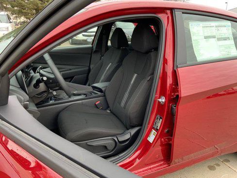 New 2026 Hyundai Elantra Sport image 9