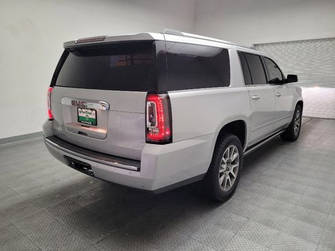 Used 2017 GMC Yukon XL Denali w/ Open Road Package AWD/4WD image 9