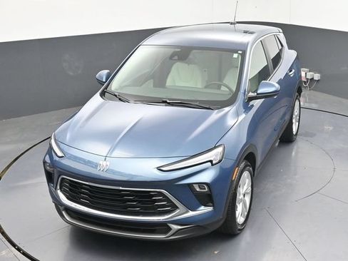 Used 2025 Buick Encore GX Preferred FWD image 41