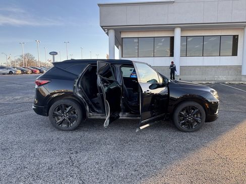 Used 2022 Chevrolet Blazer RS w/ Enhanced Convenience Package image 8