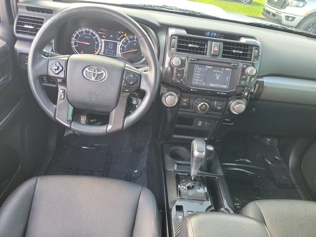 Used 2017 Toyota 4Runner TRD Off-Road Premium AWD/4WD image 26