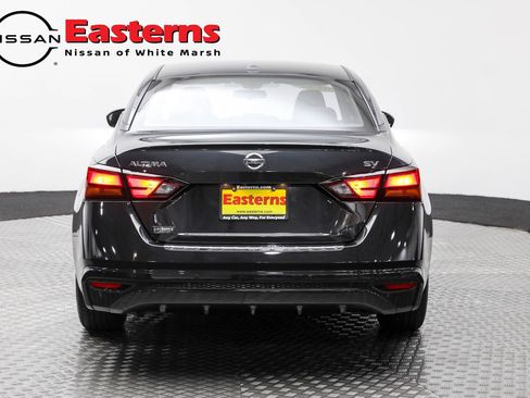 Used 2022 Nissan Altima 2.5 SV image 9
