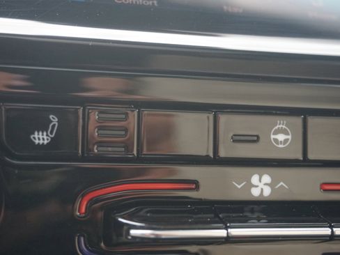 Used 2023 Jeep Grand Cherokee 4WD 4xe image 33