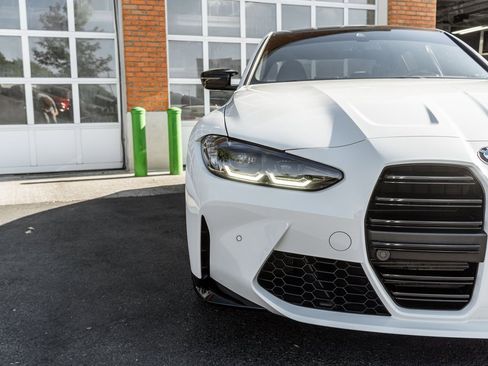 Used 2024 BMW M3 Competition w/ Executive Package image 40