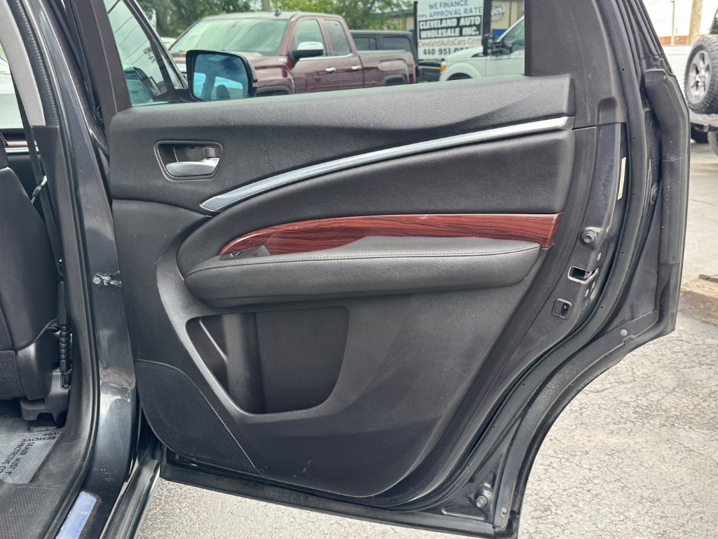 Used 2015 Acura MDX SH-AWD image 18