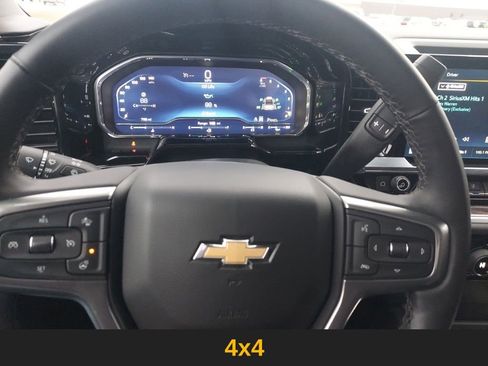 Used 2025 Chevrolet Silverado 3500 LTZ w/ LTZ Convenience Package image 14