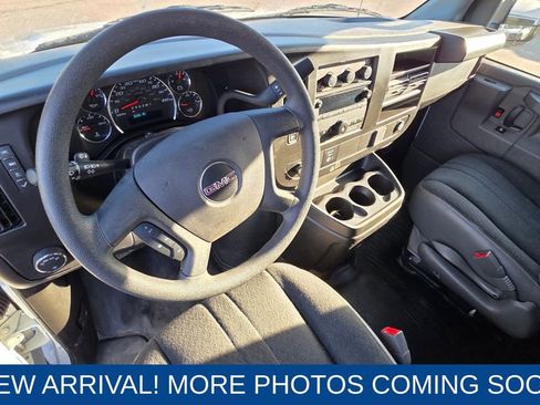 Used 2024 GMC Savana 2500 w/ Driver Convenience Package image 12