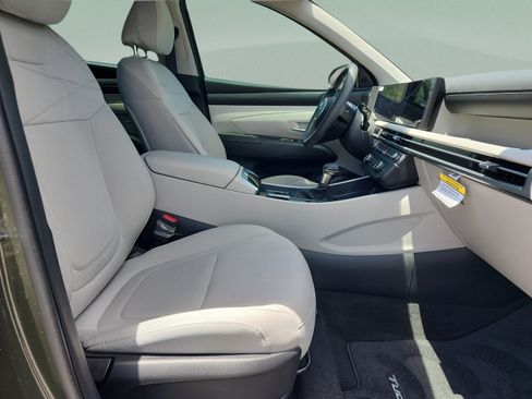 Certified 2026 Hyundai Tucson SE FWD image 20
