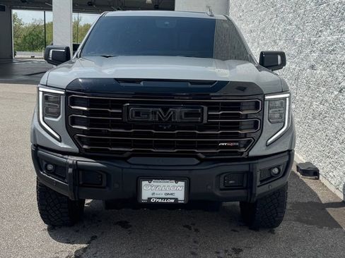 Used 2024 GMC Sierra 1500 AT4X AWD/4WD image 4