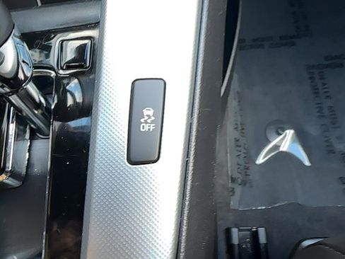 Used 2013 Chevrolet Cruze LTZ w/ Enhanced Safety Package image 12