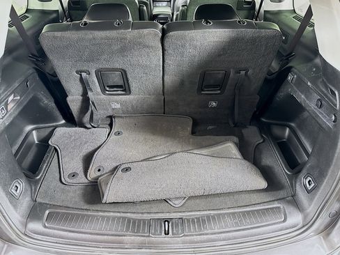 Used 2023 Jeep Grand Cherokee L Limited image 21