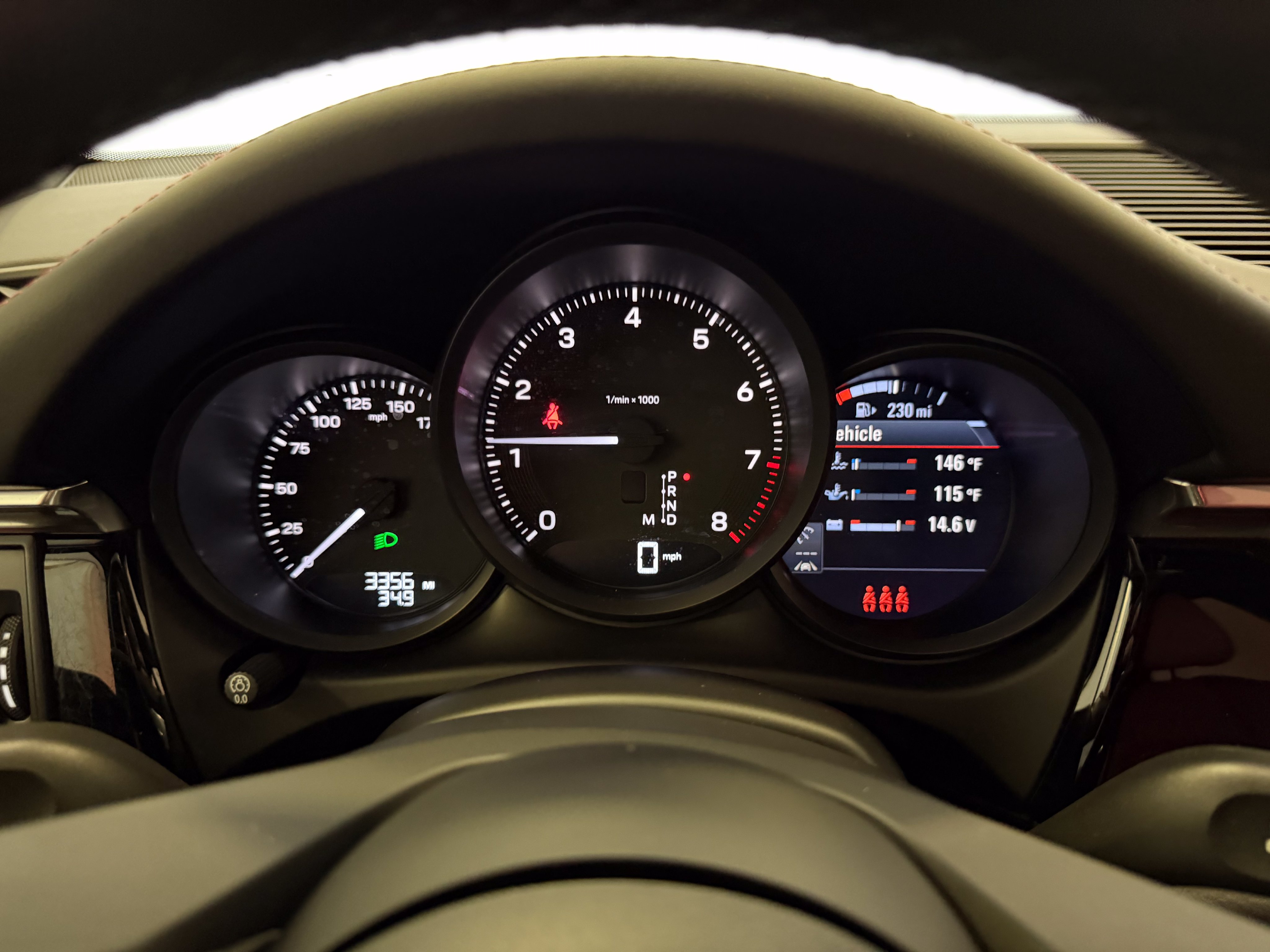 Certified 2026 Porsche Macan AWD/4WD image 21