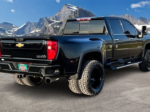 Used 2022 Chevrolet Silverado 3500 High Country w/ Safety Package II image 2