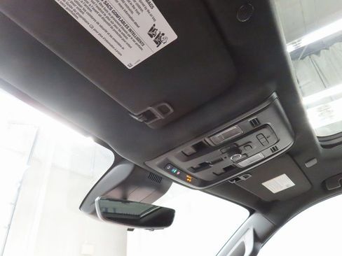 Used 2023 Chevrolet Tahoe High Country image 26