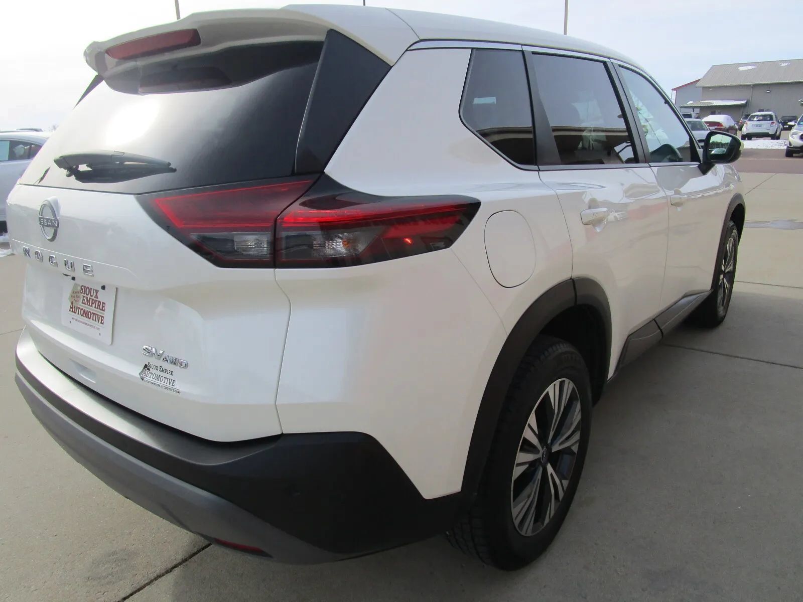 Used 2022 Nissan Rogue SV AWD/4WD image 7
