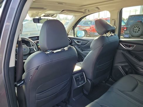Used 2021 Subaru Forester Limited AWD/4WD image 14