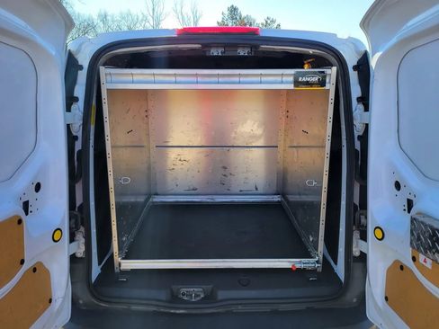 Used 2017 Ford Transit Connect XL image 13