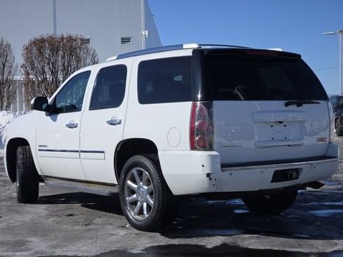Used 2014 GMC Yukon Denali image 23