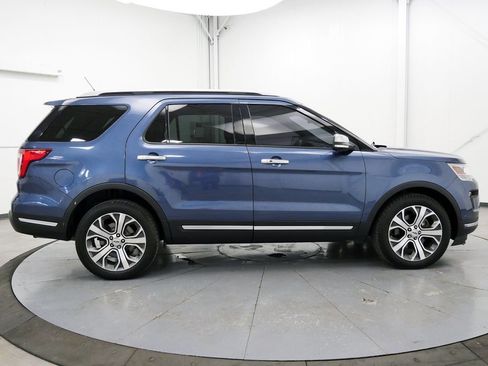Used 2019 Ford Explorer Platinum AWD/4WD image 8
