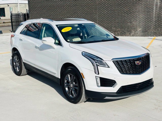 Used 2020 Cadillac XT5 Premium Luxury FWD image 2