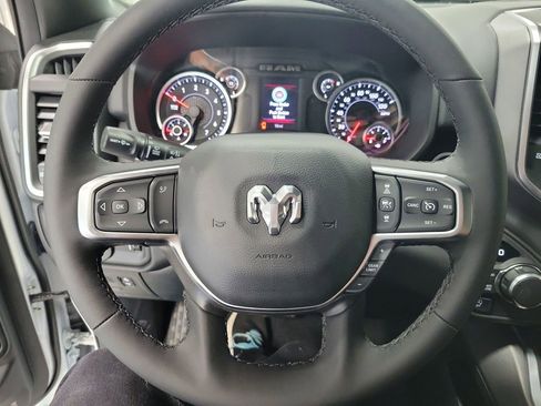 New 2026 RAM 1500 Big Horn AWD/4WD image 12
