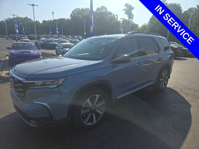 Used 2023 Honda Pilot Elite image 3