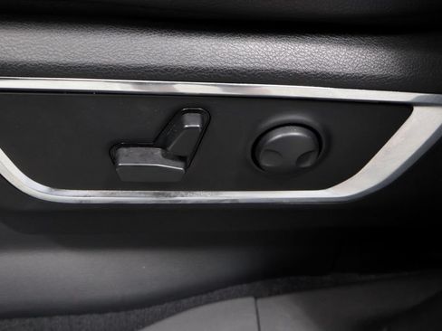 Used 2025 RAM 1500 Laramie w/ Sport Appearance Package AWD/4WD image 25