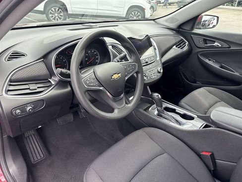 Used 2020 Chevrolet Malibu LT FWD image 10