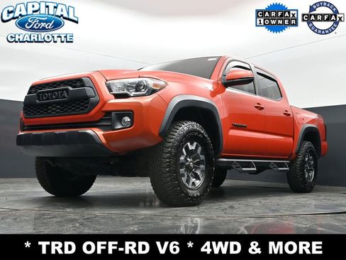 Used 2018 Toyota Tacoma TRD Off-Road w/ Technology Package AWD/4WD image 21