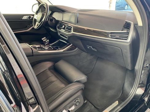 Used 2021 BMW X7 xDrive40i AWD/4WD image 8