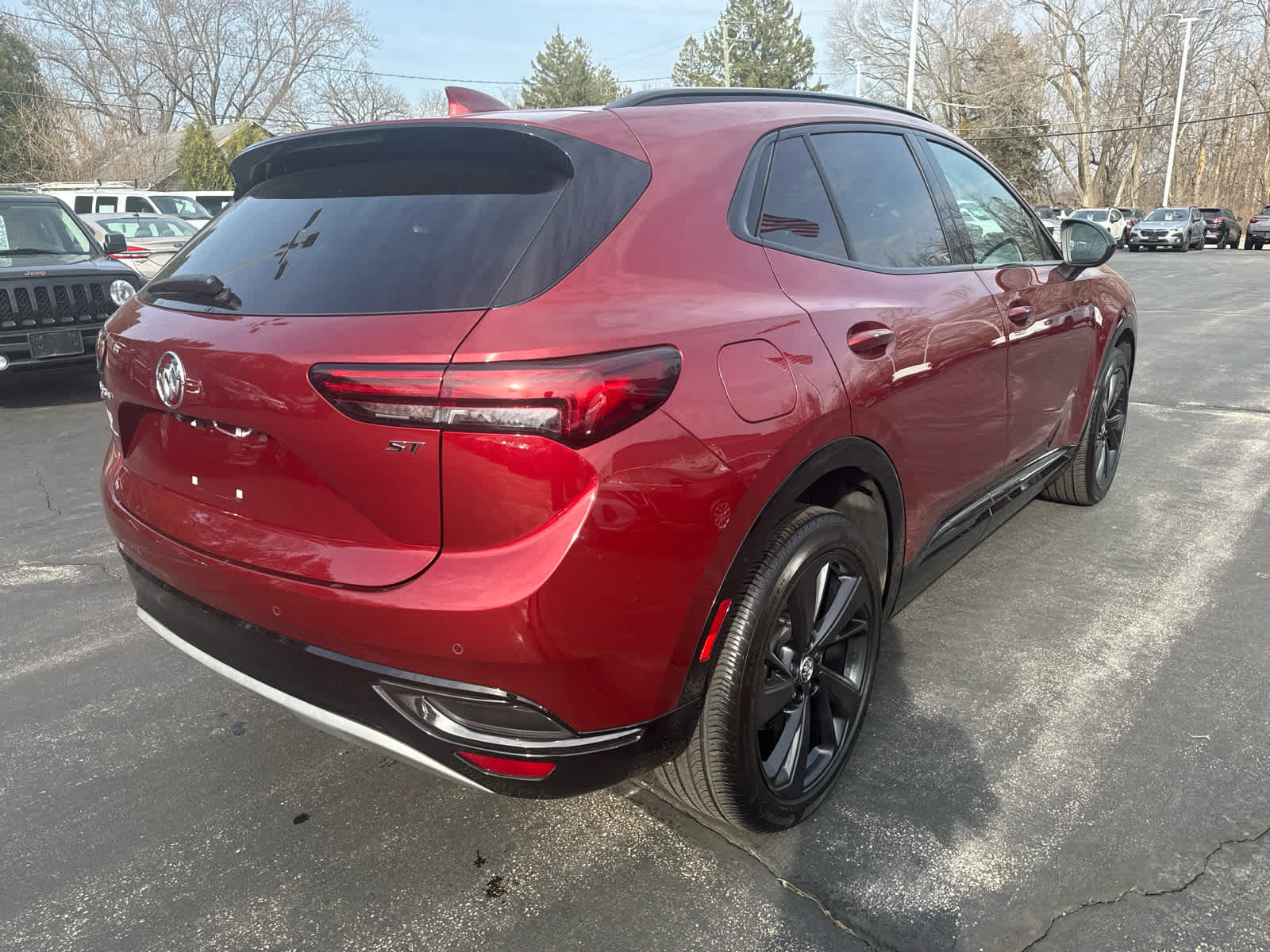 Used 2023 Buick Envision Essence w/ Sport Touring Package AWD/4WD image 3