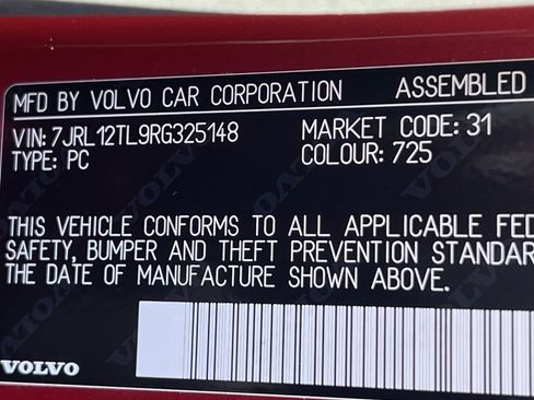 Used 2024 Volvo S60 B5 Plus w/ Climate Package image 19