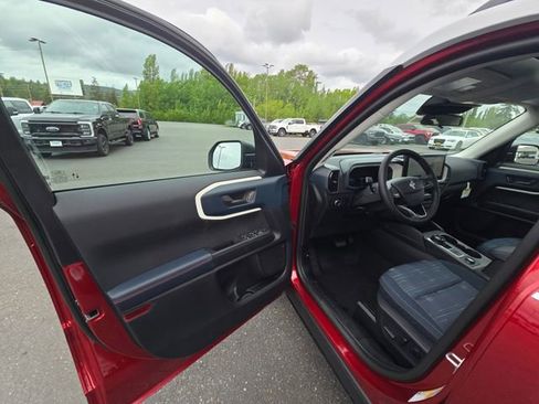 New 2025 Ford Bronco Sport Heritage w/ Convenience Package image 15