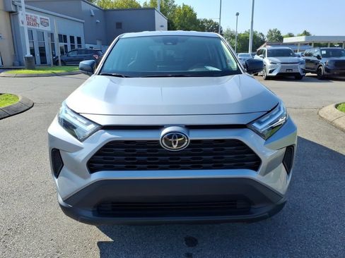 Used 2023 Toyota RAV4 LE FWD image 20