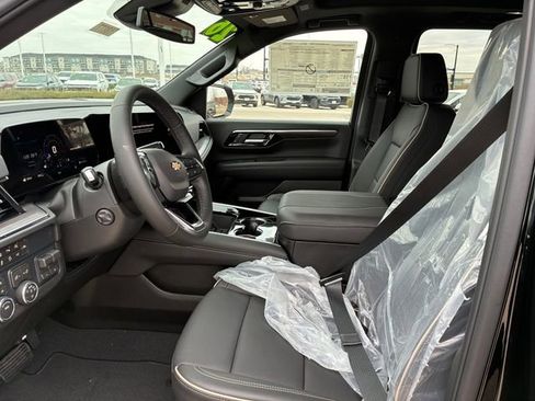 New 2026 Chevrolet Suburban Premier w/ Sun And Tow Package image 11