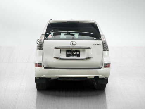 Used 2014 Lexus GX 460 w/ Premium Package AWD/4WD image 4