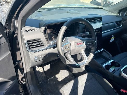 New 2026 GMC Terrain Elevation w/ Black Edition AWD/4WD image 10