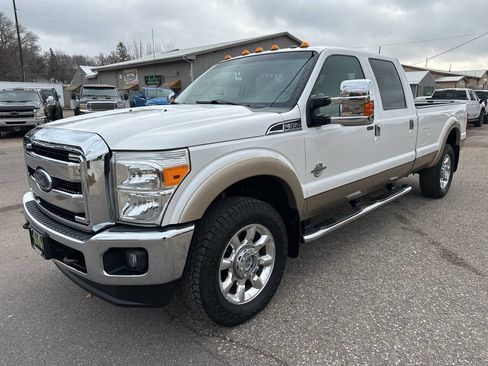 Used 2013 Ford F350 Lariat image 9